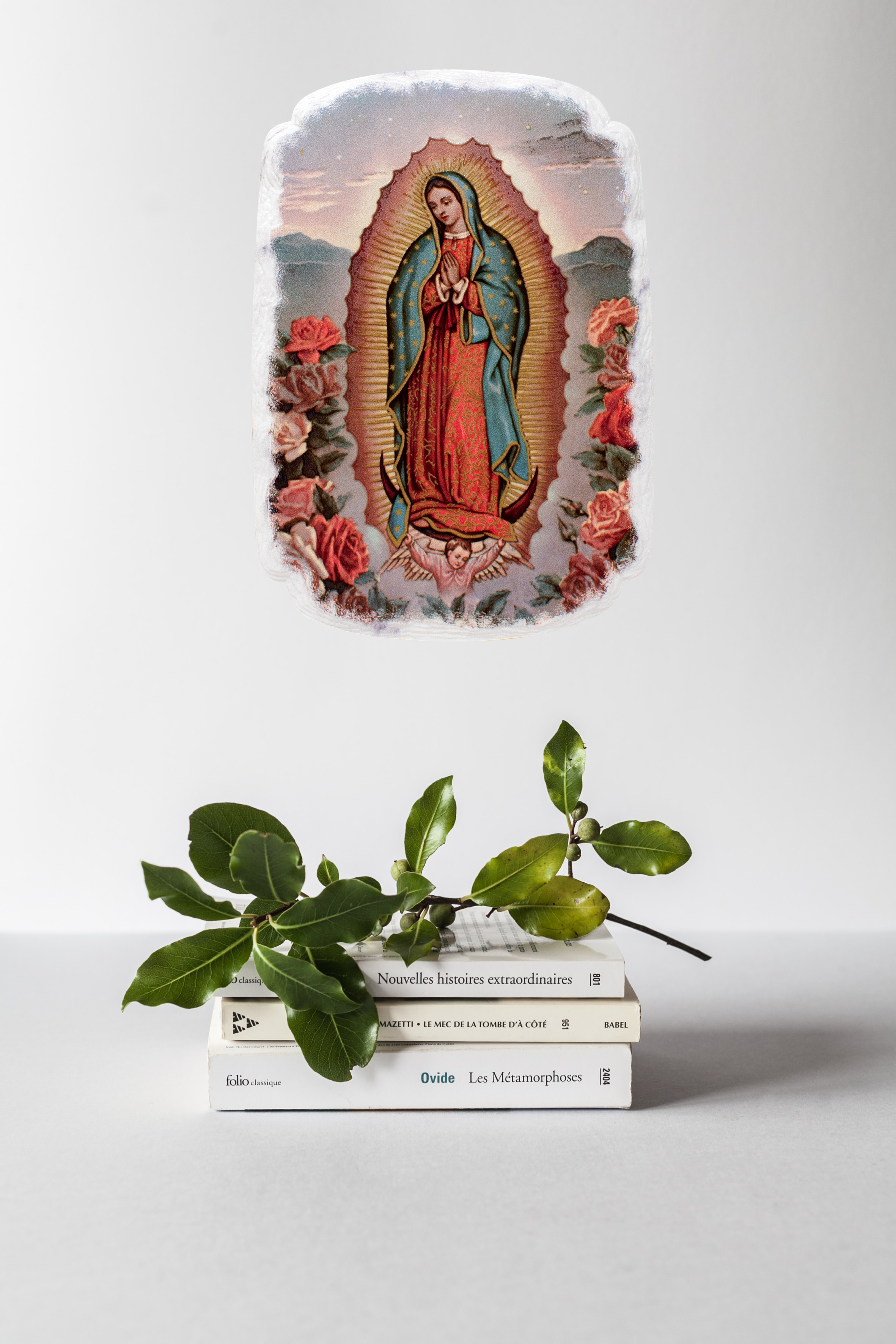 Mrcjsales: Our Lady of Guadalupe Flowers Plaque | Spiritual Devotion | Resin Craft | Timeless Gift | Unique Decor | Virgin Mary Art