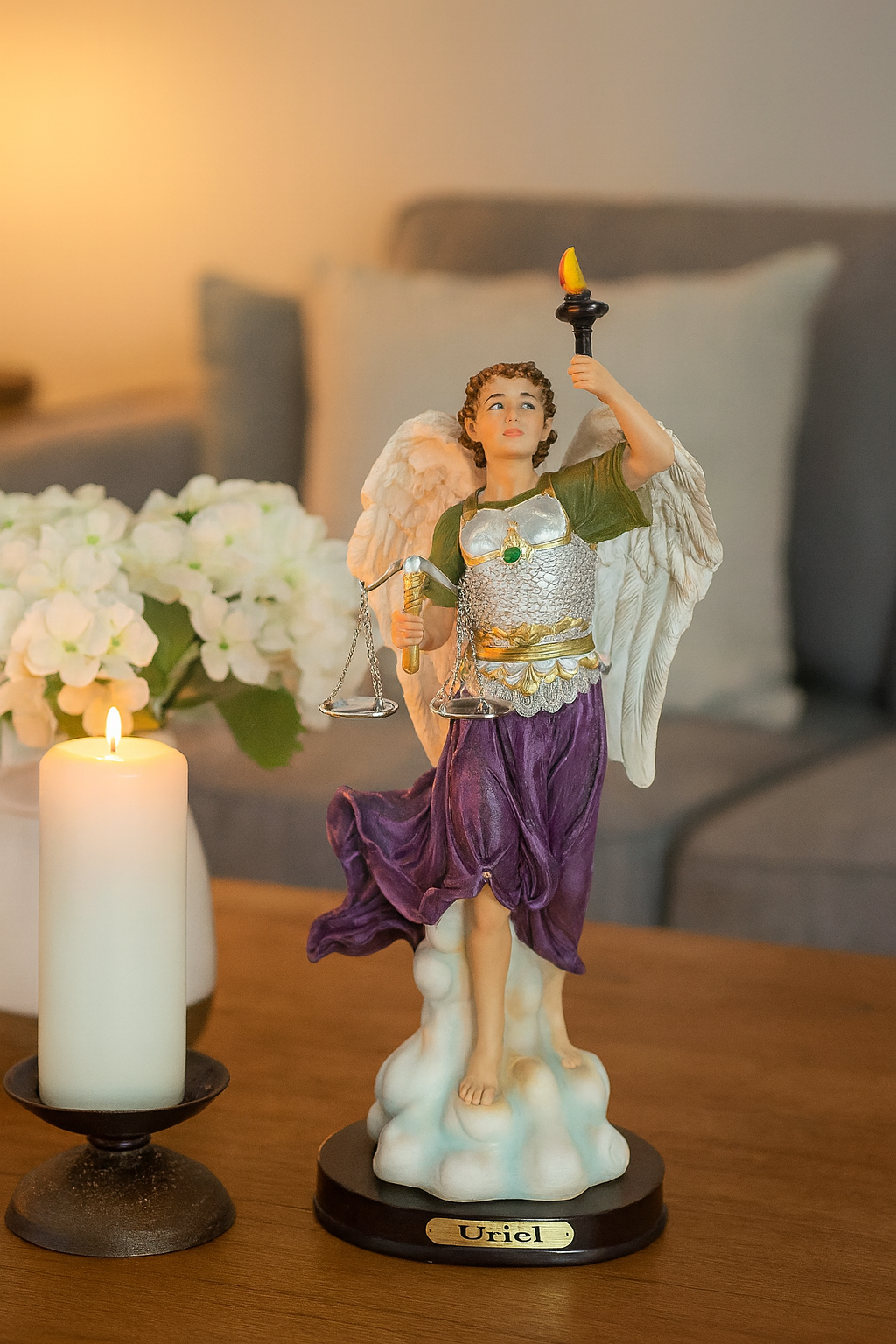 Archangel Uriel Resin Statue – Estatua del Arcángel de la Uriel